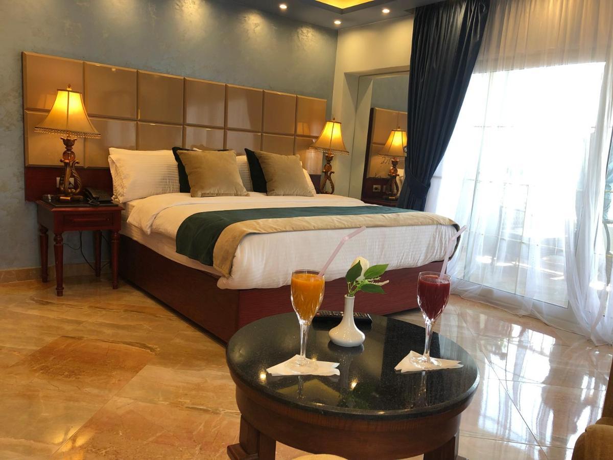 Отель Pyramids Nile Tower Каир Экстерьер фото