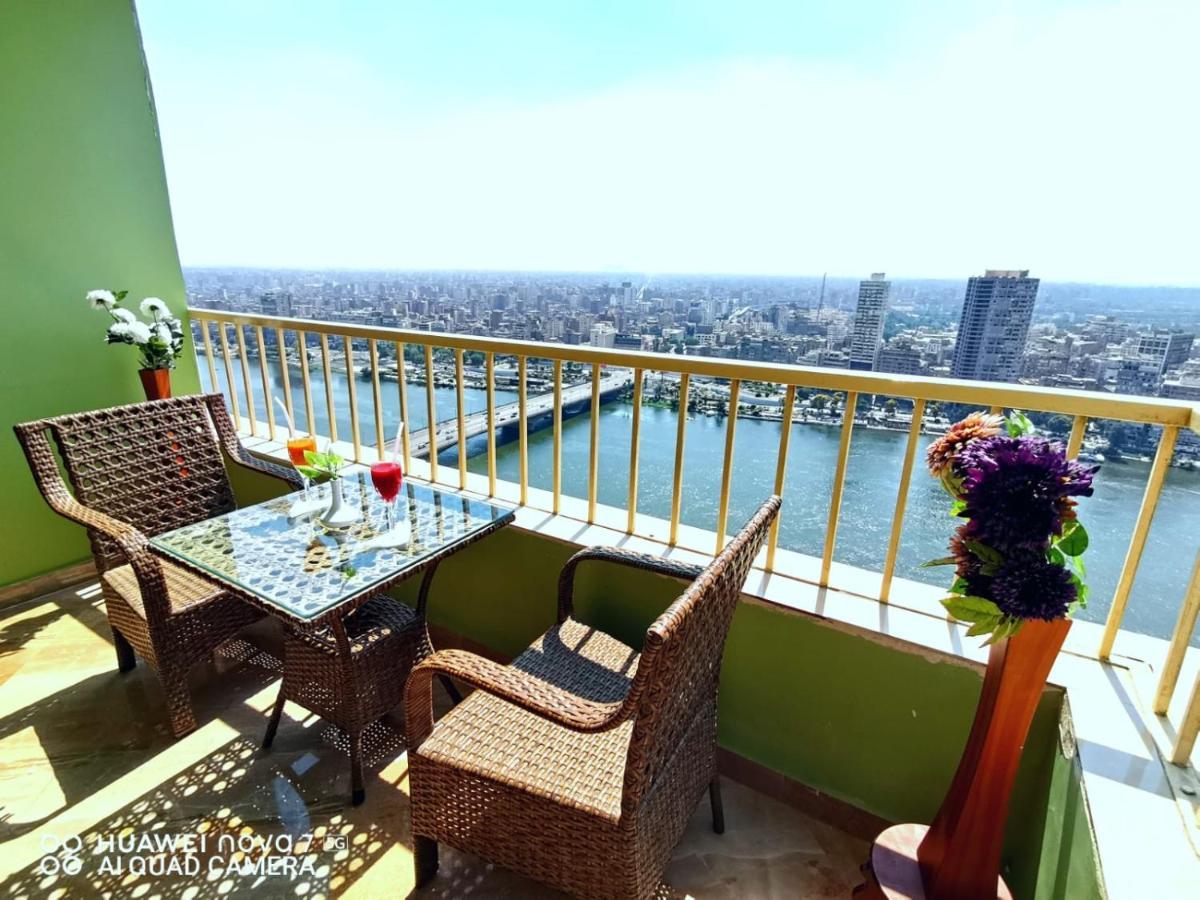 Отель Pyramids Nile Tower Каир Экстерьер фото