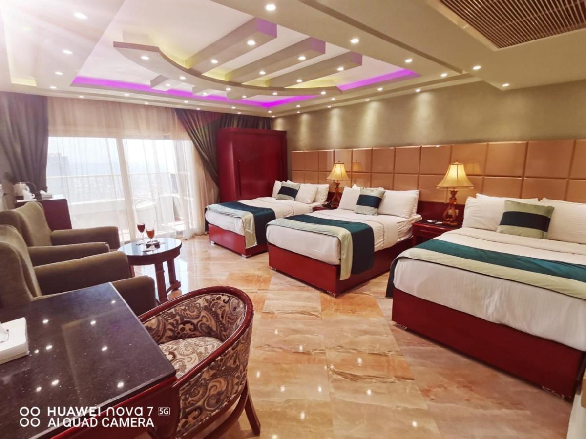 Отель Pyramids Nile Tower Каир Экстерьер фото