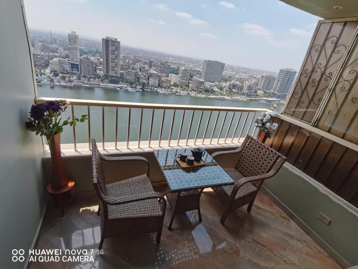 Отель Pyramids Nile Tower Каир Экстерьер фото