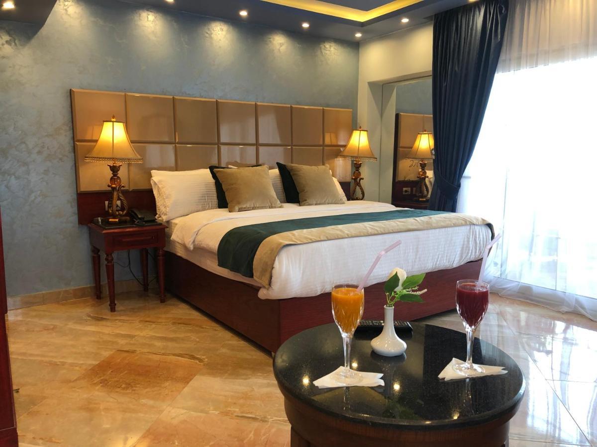 Отель Pyramids Nile Tower Каир Экстерьер фото