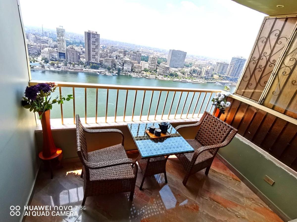 Отель Pyramids Nile Tower Каир Экстерьер фото